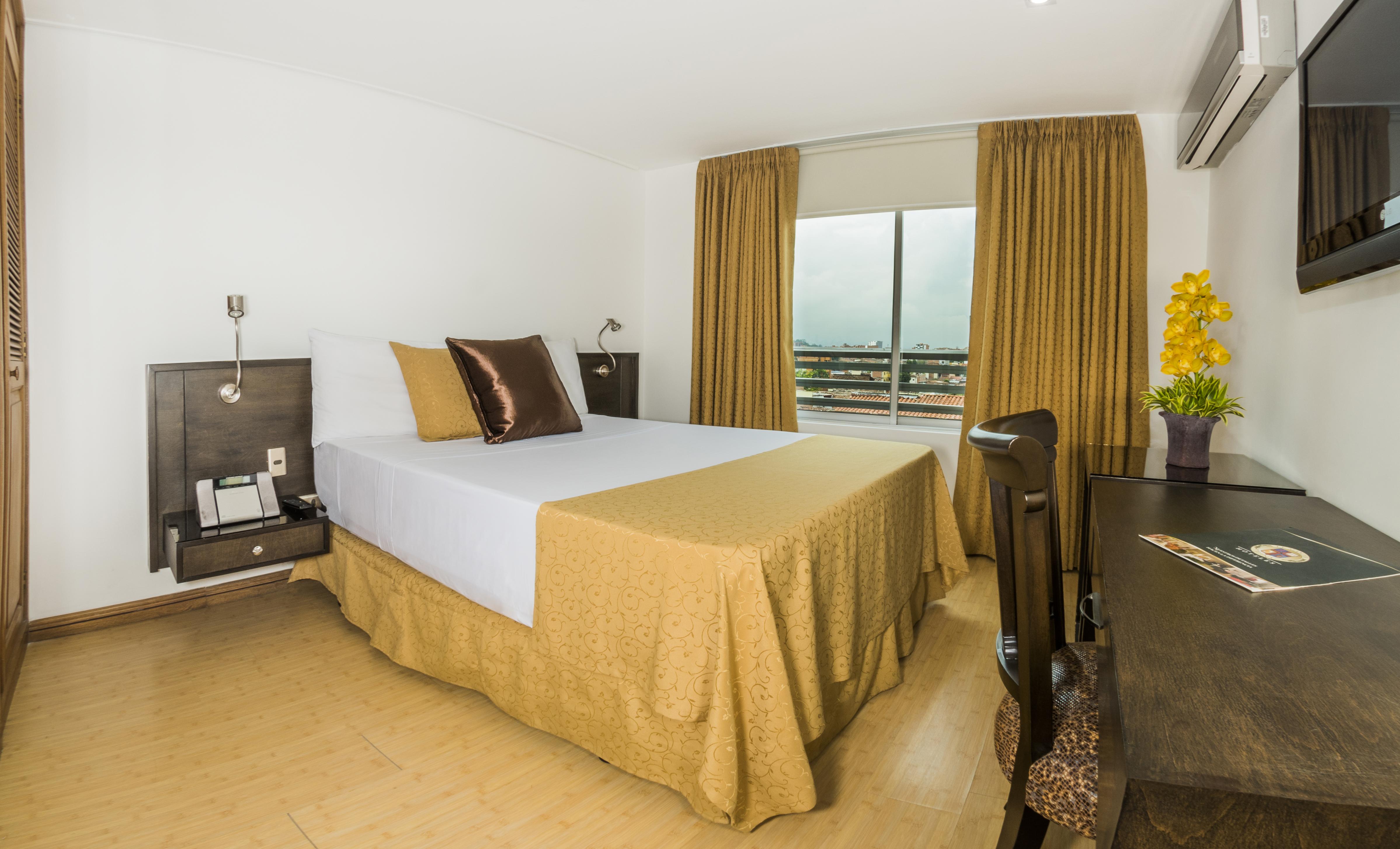 Hotel Egina Medellín Dış mekan fotoğraf