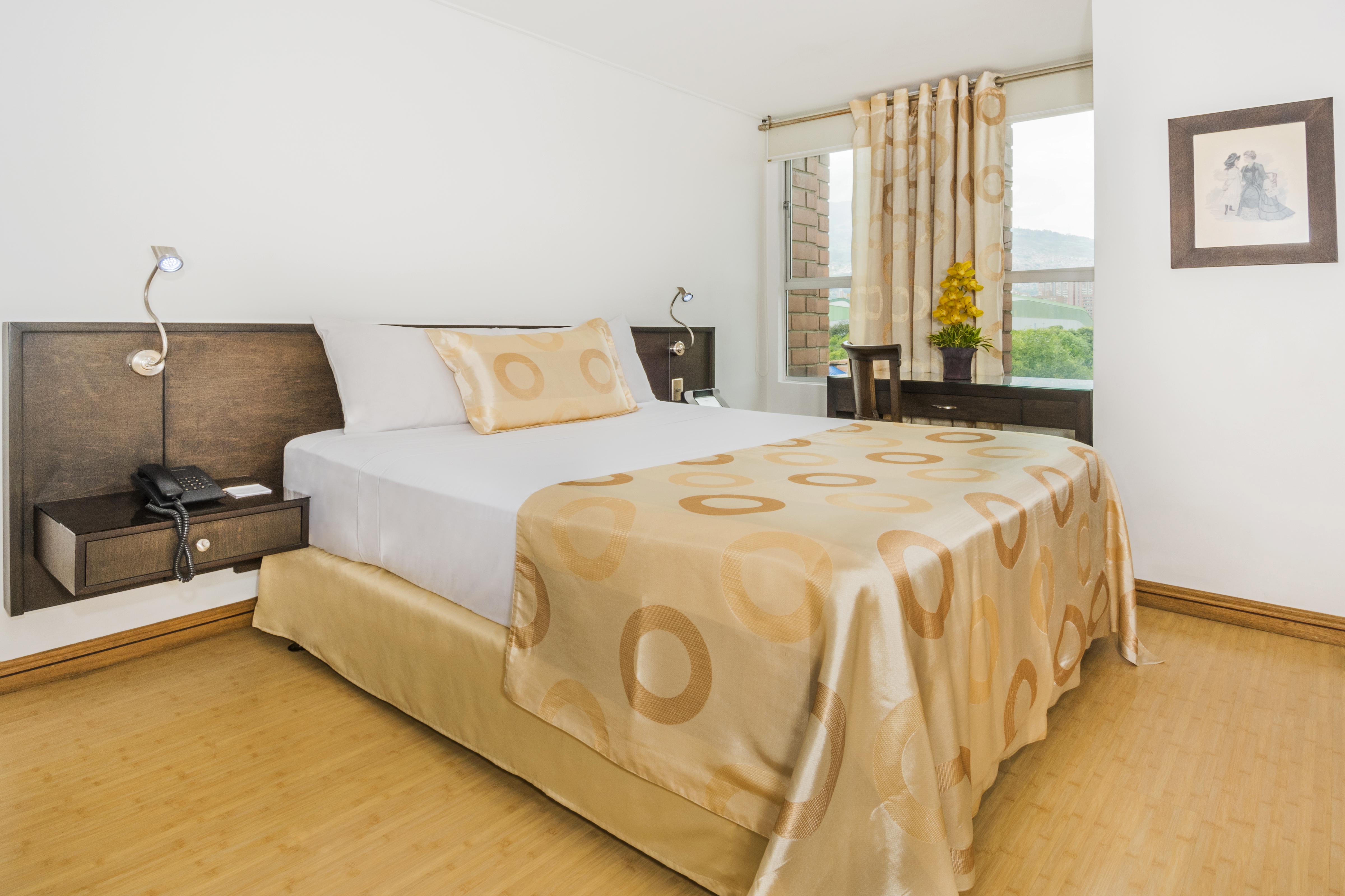 Hotel Egina Medellín Dış mekan fotoğraf